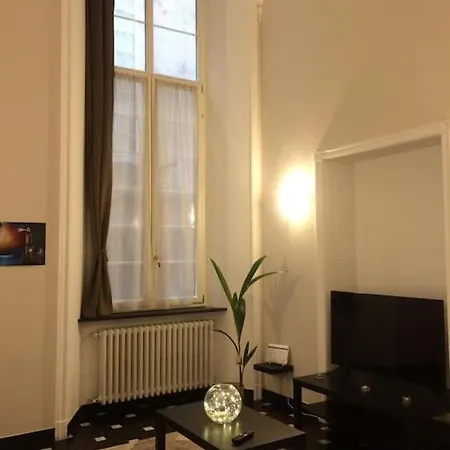 公寓 Cuore Di - In Centro Citta Con Wi-fi