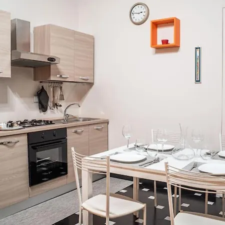 公寓 Cuore Di - In Centro Citta Con Wi-fi